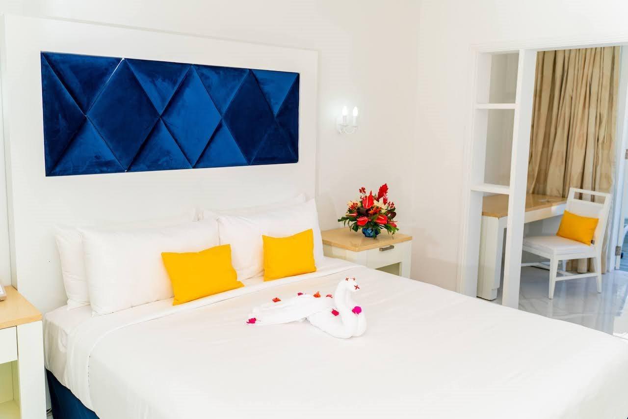 The Soco House - All-Inclusive (Adults Only) 卡斯特里 外观 照片
