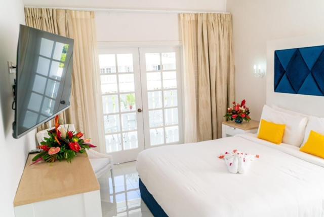 The Soco House - All-Inclusive (Adults Only) 卡斯特里 外观 照片